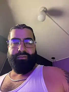 Lyon vach online show from 11-17-25, 08:47