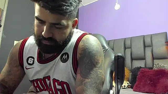 Snapshot of Lyon_vach chatting on 02-05-26, 09:41 Lyon vach online show from 02-05-26, 09:41