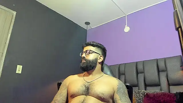 Snapshot of Lyon_vach chatting on 02-08-26, 05:16 Lyon vach online show from 02-08-26, 05:16