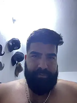 Snapshot of Lyon_vach chatting on 02-13-26, 01:18 Lyon vach online show from 02-13-26, 01:18