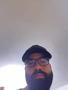 Snapshot of Lyon_vach chatting on 02-18-26, 08:49 Lyon vach online show from 02-18-26, 08:49