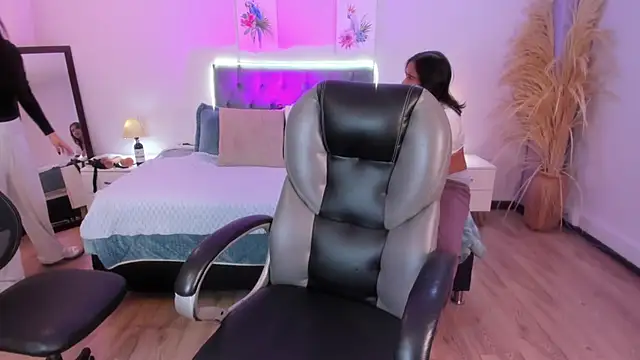 Icysweetcam online show from 04-09-26, 11:48