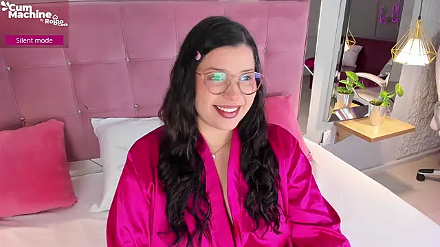 Snapshot of ArticaBelle chatting on 11-13-25, 04:33 ArticaBelle online show from 11-13-25, 04:33