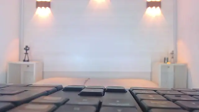 Snapshot of Molly_Spears chatting on 03-17-25, 01:08 Molly Spears online show from 03-17-25, 01:08