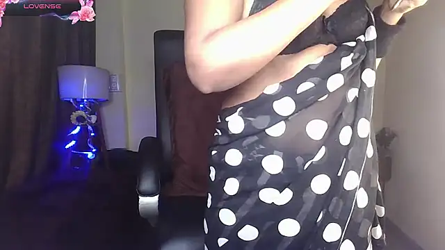 Black-Pearll online show from 01-12-26, 03:34