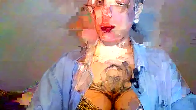 Snapshot of Submersidollx chatting on 03-30-26, 01:34 Submersidollx online show from 03-30-26, 01:34