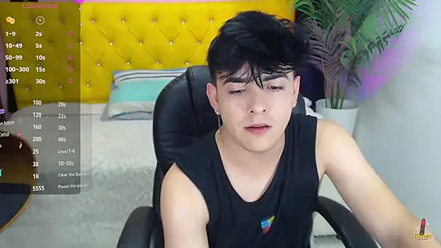 Snapshot of nolan_twink1 chatting on 01-30-25, 05:39 nolan twink1 online show from 01-30-25, 05:39