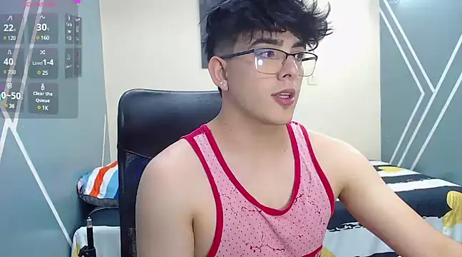 Snapshot of nolan_twink1 chatting on 02-11-25, 08:42 nolan twink1 online show from 02-11-25, 08:42