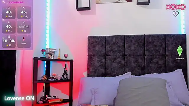 Snapshot of nolan_twink1 chatting on 02-18-26, 05:53 nolan twink1 online show from 02-18-26, 05:53