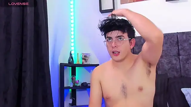 nolan twink1 online show from 04-15-26, 05:31