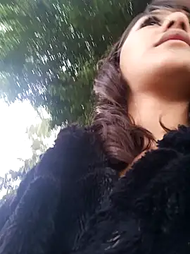 Nicky-7 online show from 12-19-24, 10:21