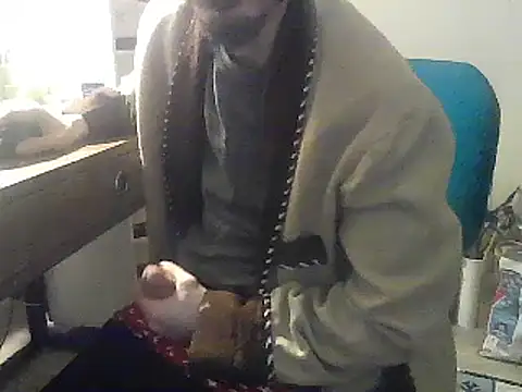 Snapshot of kallaviz chatting on 01-06-26, 10:12 kallaviz online show from 01-06-26, 10:12