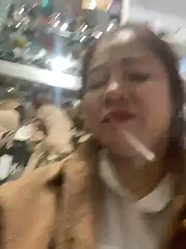 Snapshot of Cesywet chatting on 02-08-25, 01:32 Cesywet online show from 02-08-25, 01:32