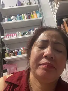 Snapshot of Cesywet chatting on 02-14-25, 10:07 Cesywet online show from 02-14-25, 10:07