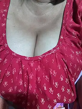 Snapshot of Rinki_Guptaa chatting on 01-22-25, 09:10 Rinki Guptaa online show from 01-22-25, 09:10