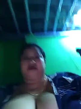 Snapshot of Rinki_Guptaa chatting on 12-23-25, 10:35 Rinki Guptaa online show from 12-23-25, 10:35