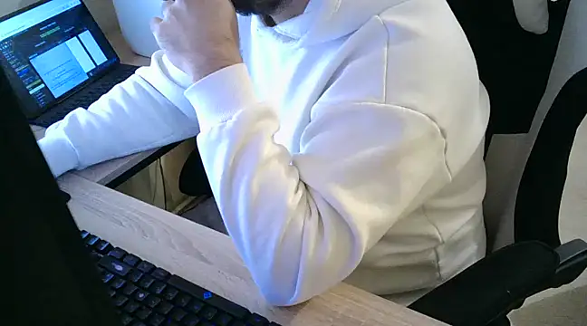 zebymasry online show from 12-30-24, 05:26