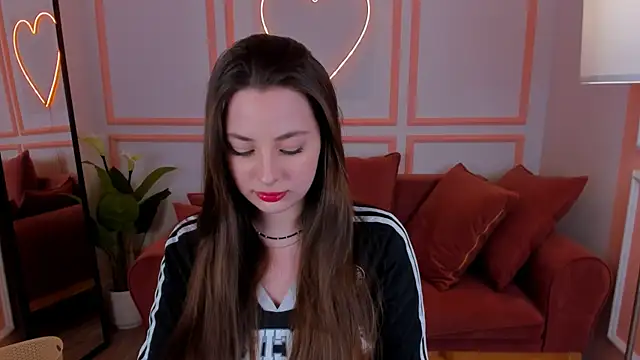 Snapshot of MoonLissa chatting on 01-14-25, 05:56 MoonLissa online show from 01-14-25, 05:56