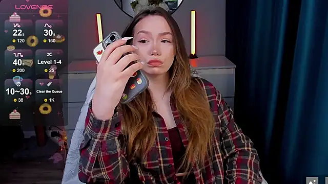 Snapshot of Evia_r0se chatting on 01-16-26, 10:30 Evia r0se online show from 01-16-26, 10:30