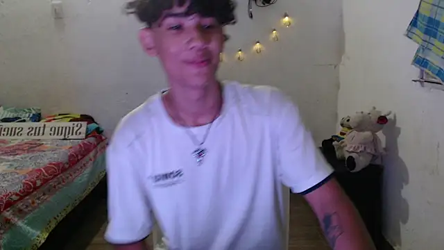 Snapshot of jake_willianss chatting on 12-28-24, 11:05 jake willianss online show from 12-28-24, 11:05