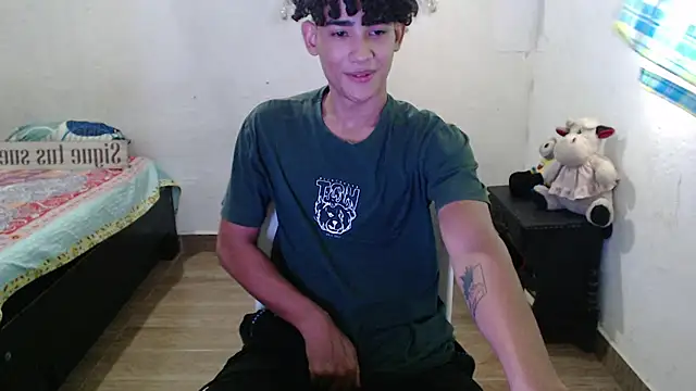 Snapshot of jake_willianss chatting on 12-29-24, 07:53 jake willianss online show from 12-29-24, 07:53