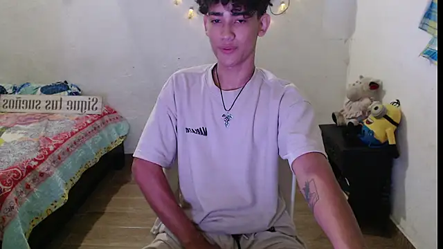 Snapshot of jake_willianss chatting on 01-05-25, 09:47 jake willianss online show from 01-05-25, 09:47