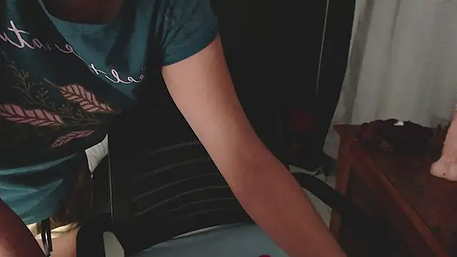 SusanLeroy online show from 04-28-26, 09:58