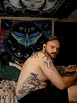 Snapshot of Nester8181 chatting on 07-06-26, 04:53 Nester8181 online show from 07-06-26, 04:53