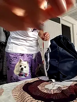 Snapshot of Samantha_Sullivan_ chatting on 01-20-25, 12:49 Samantha Sullivan online show from 01-20-25, 12:49