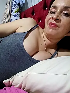 Snapshot of Samantha_Sullivan_ chatting on 02-25-25, 02:58 Samantha Sullivan online show from 02-25-25, 02:58