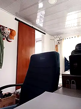 Snapshot of Samantha_Sullivan_ chatting on 03-14-25, 01:46 Samantha Sullivan online show from 03-14-25, 01:46