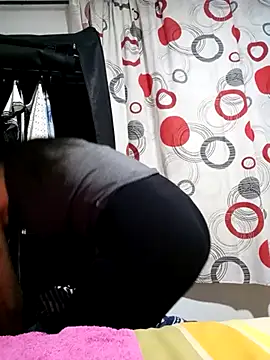 Snapshot of Samantha_Sullivan_ chatting on 03-19-25, 03:20 Samantha Sullivan online show from 03-19-25, 03:20