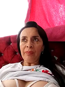 Snapshot of Samantha_Sullivan_ chatting on 03-19-25, 09:48 Samantha Sullivan online show from 03-19-25, 09:48