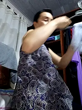 Snapshot of Samantha_Sullivan_ chatting on 09-13-25, 03:39 Samantha Sullivan online show from 09-13-25, 03:39