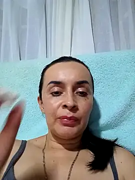 Snapshot of Samantha_Sullivan_ chatting on 10-18-25, 03:53 Samantha Sullivan online show from 10-18-25, 03:53