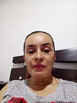 Snapshot of Samantha_Sullivan_ chatting on 02-07-26, 03:32 Samantha Sullivan online show from 02-07-26, 03:32