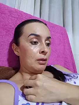 Samantha Sullivan  online show from 04-29-26, 03:10