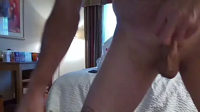 overaveragefreak4you online show from 01-24-25, 06:25