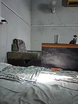 77fuckerboy  online show from 04-30-26, 02:29