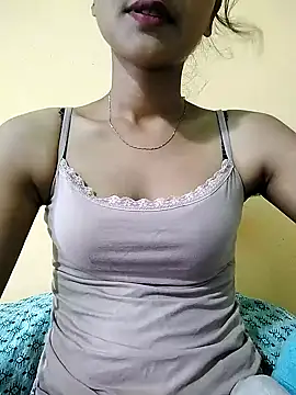 Snapshot of MISSQUEEN48 chatting on 09-11-25, 03:06 MISSQUEEN48 online show from 09-11-25, 03:06