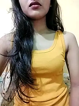 Snapshot of MISSQUEEN48 chatting on 02-20-26, 06:26 MISSQUEEN48 online show from 02-20-26, 06:26