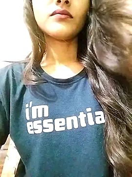 Snapshot of MISSQUEEN48 chatting on 03-08-26, 05:22 MISSQUEEN48 online show from 03-08-26, 05:22