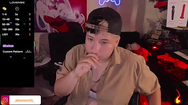 Snapshot of _AlexMorris chatting on 10-30-25, 06:59 AlexMorris online show from 10-30-25, 06:59