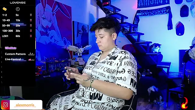 Snapshot of _AlexMorris chatting on 12-18-25, 09:43 AlexMorris online show from 12-18-25, 09:43