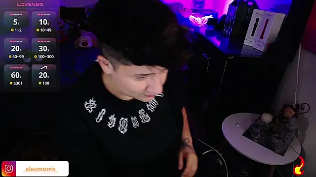 Snapshot of _AlexMorris chatting on 01-17-26, 05:45 AlexMorris online show from 01-17-26, 05:45