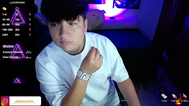 Snapshot of _AlexMorris chatting on 03-24-26, 11:21 AlexMorris online show from 03-24-26, 11:21