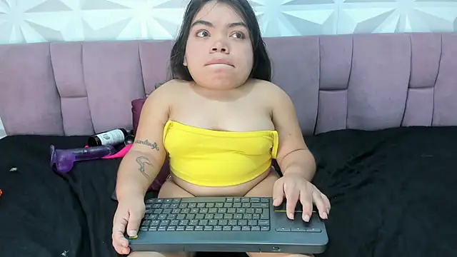 Michelle Brooks online show from 01-15-25, 04:43