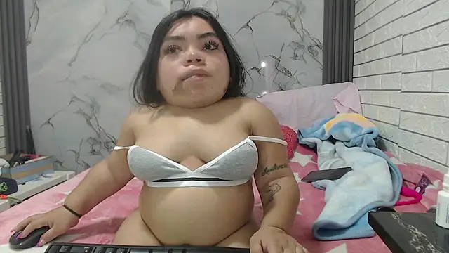 Michelle Brooks online show from 03-10-25, 04:03