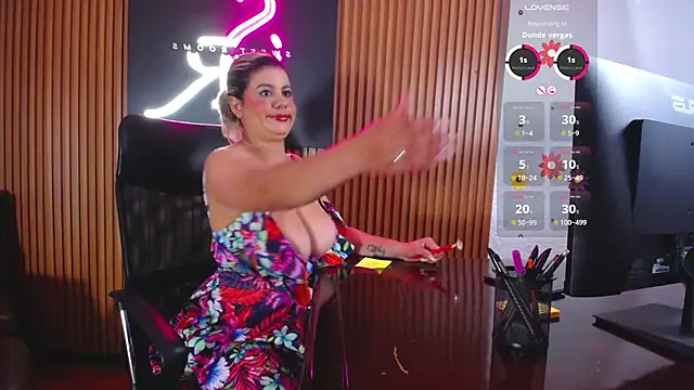 Candy sr online show from 02-25-25, 03:38