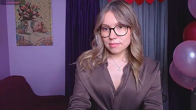 Snapshot of TaylorBre chatting on 03-13-25, 05:18 TaylorBre online show from 03-13-25, 05:18